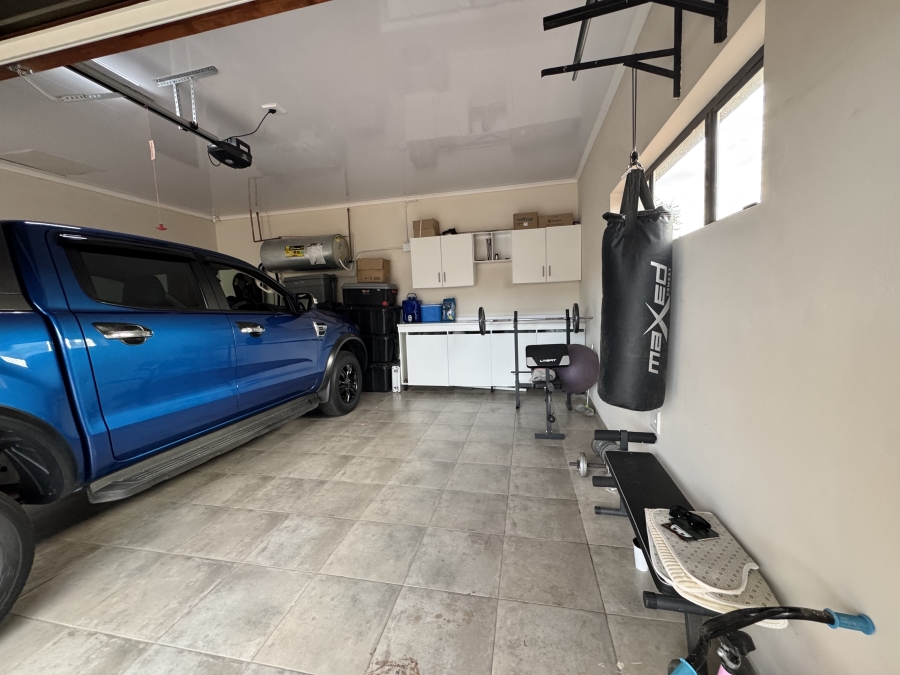 4 Bedroom Property for Sale in Doringkruin North West